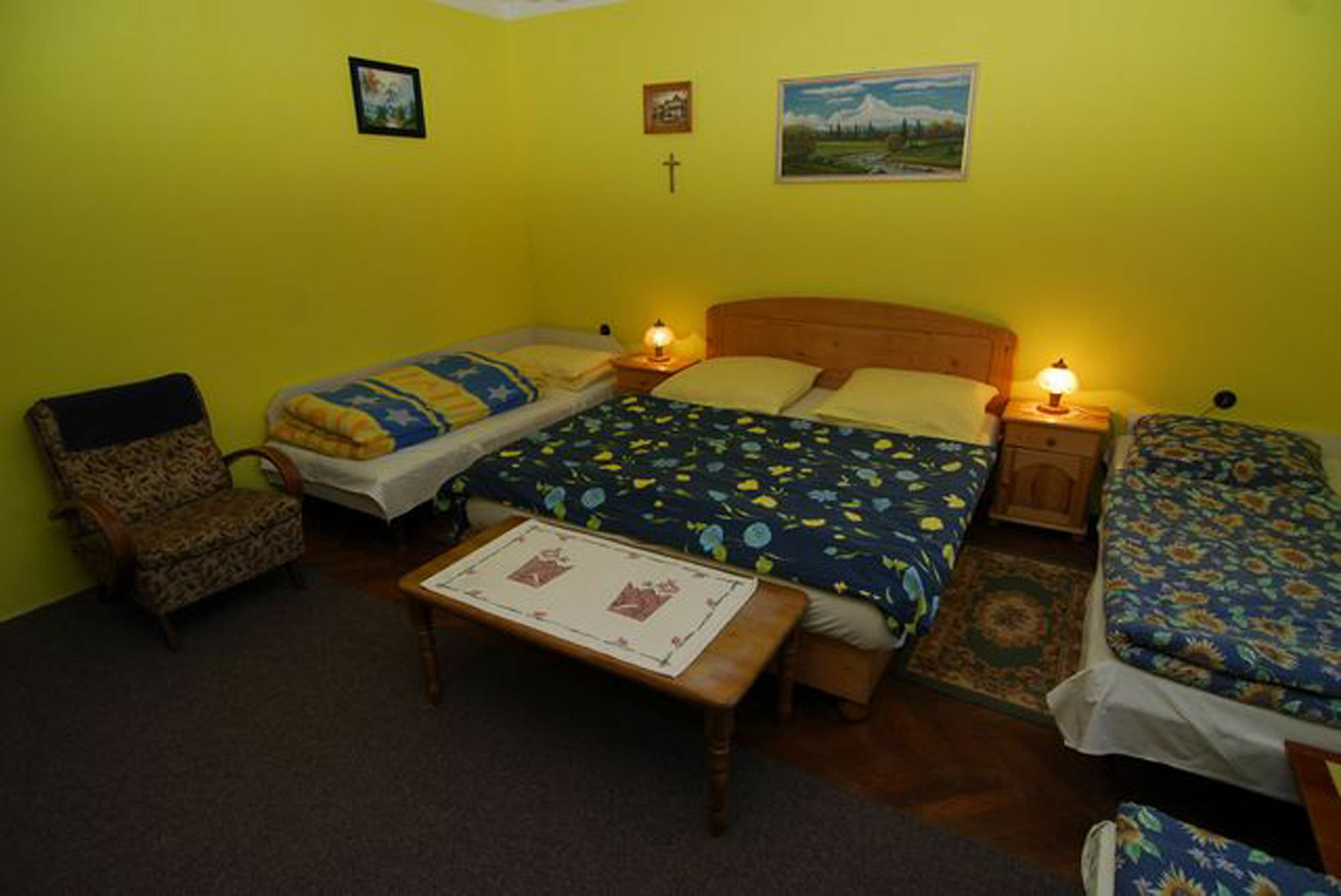 Liptovský Mikuláš Privat Henry Bed & Breakfast エクステリア 写真